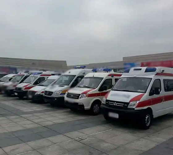 兰坪服务车队展示